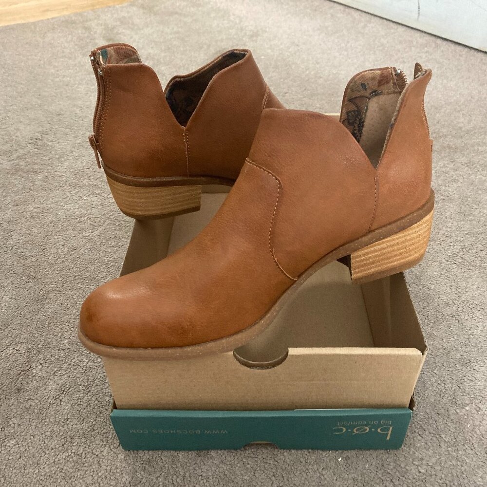 New BOC By BORN Tan Lucy Bootie 7.5-8